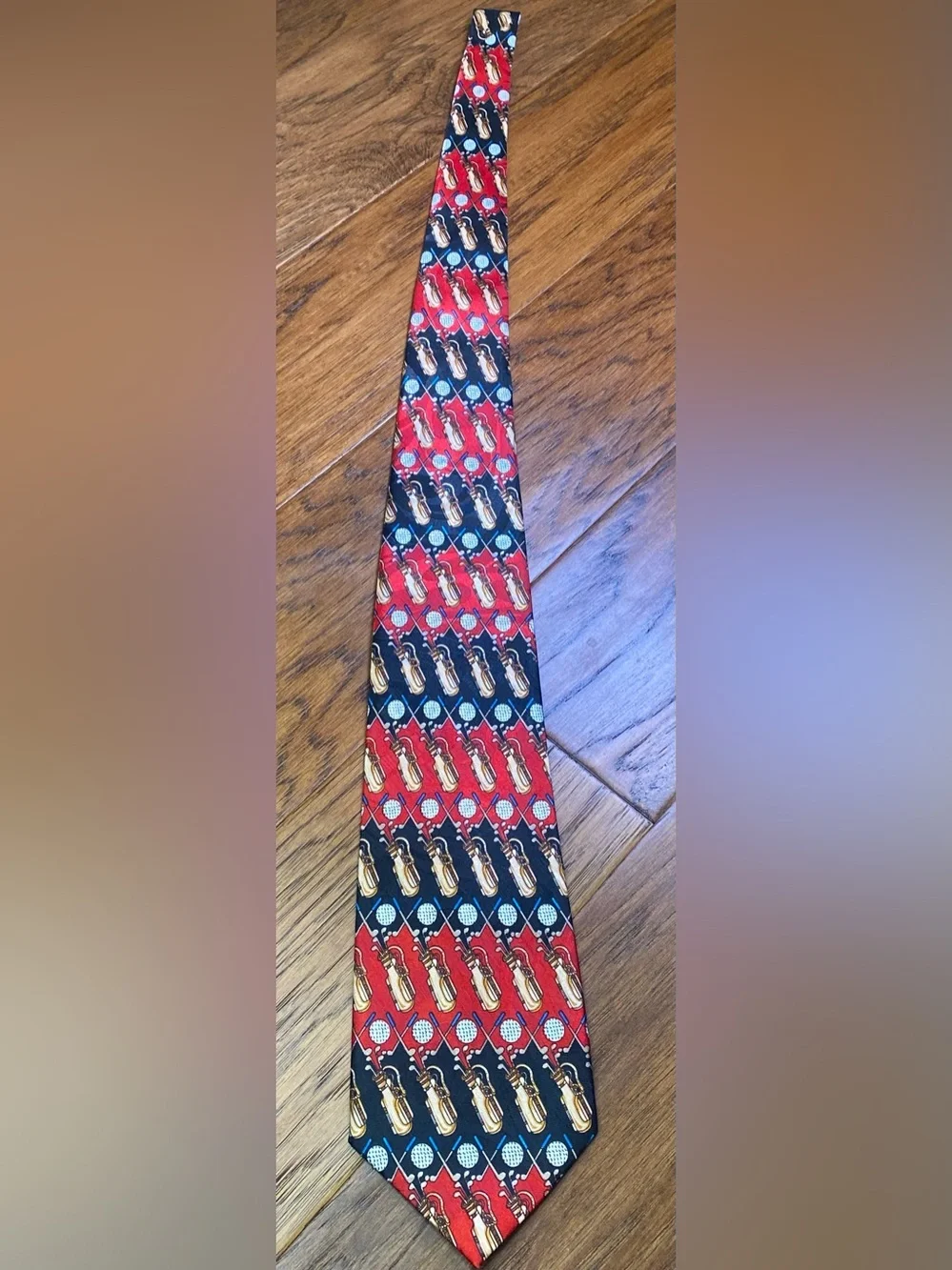 Renaissance Red and Black Novelty Golf‎ Club Tie